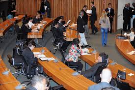 Câmara Legislativa aprova IPVA 2014