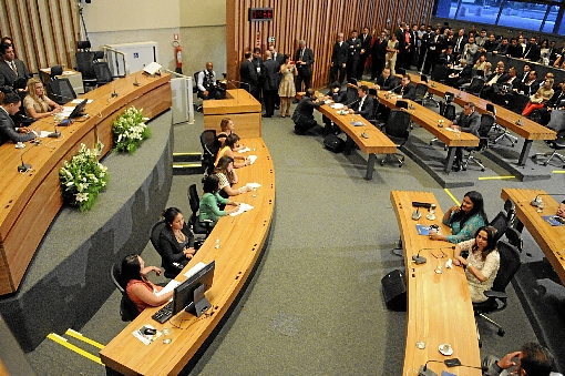 Câmara Legislativa retoma trabalhos e vai analisar Pacto proposto por GDF