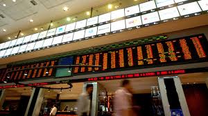 Economia fica quase estável em maio, mas cai 3,08% em um ano