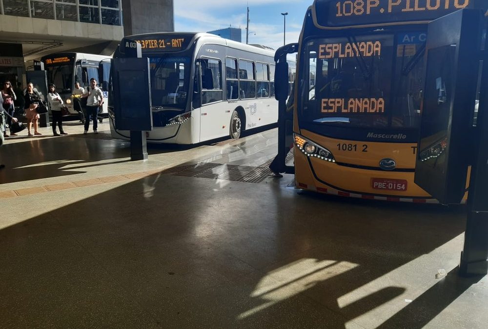 GDF reduz em R$ 0,05 preços de passagens de ônibus após reclamações por falta de troco
