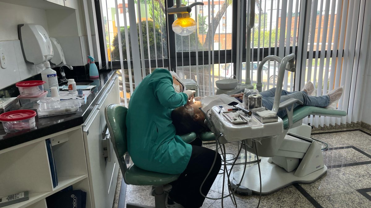 Sorria com saúde: Atendimento odontológico na AAFIT!