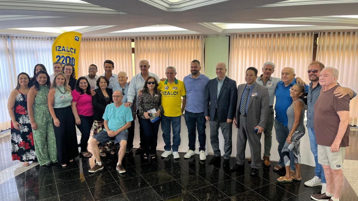 Candidatos a deputados Izalci Lucas e Evaldo Lobato participam do Café com Política da AAFIT